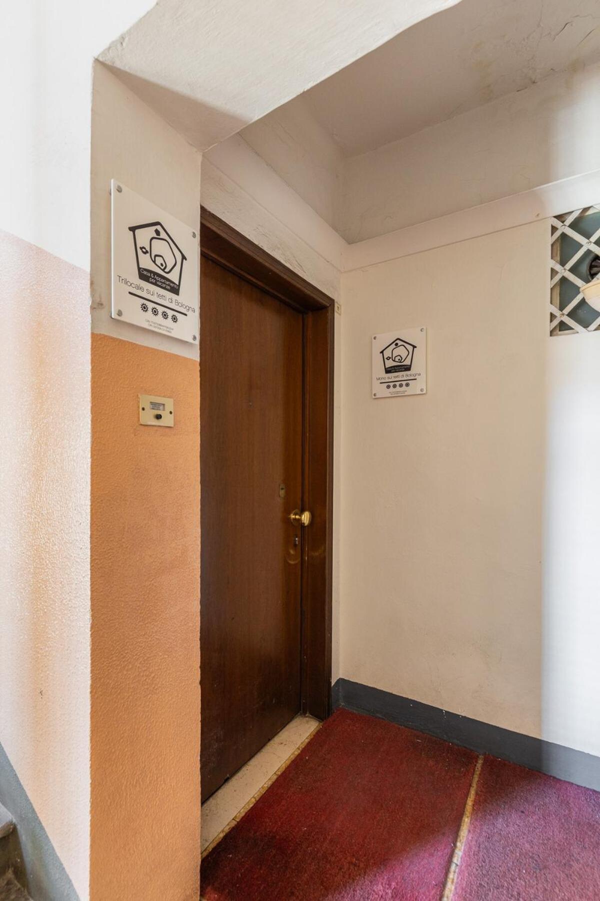 Monolocale Sui Tetti Di Bologna - Via Indipendenza Bolonha Exterior foto