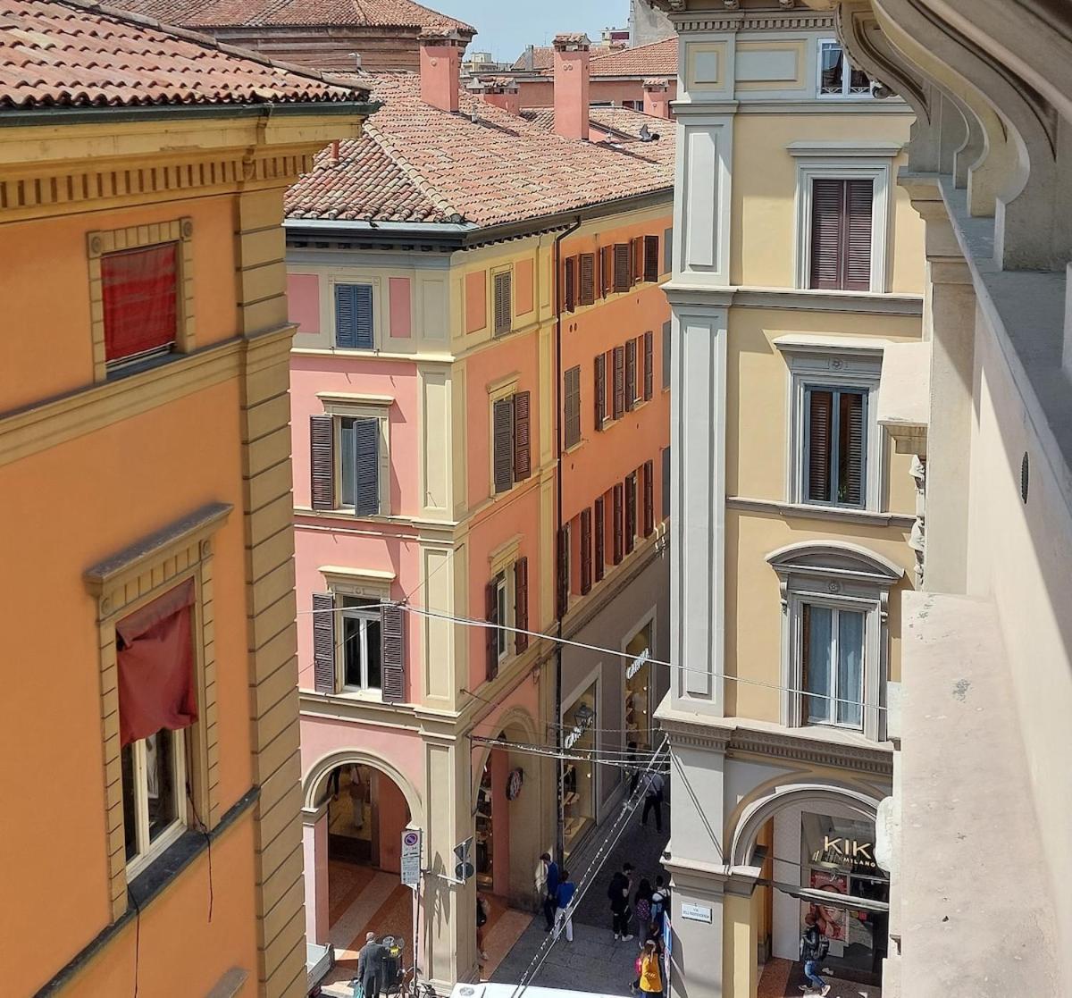 Monolocale Sui Tetti Di Bologna - Via Indipendenza Bolonha Exterior foto