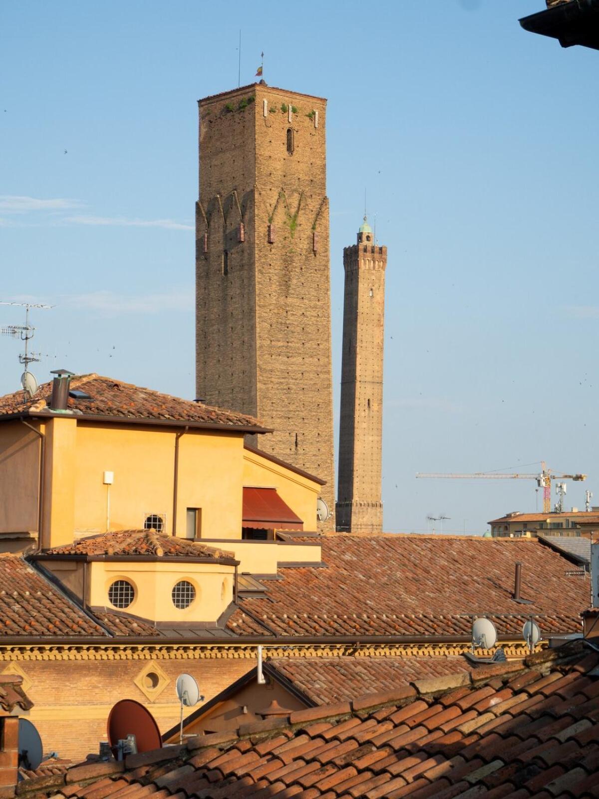 Monolocale Sui Tetti Di Bologna - Via Indipendenza Bolonha Exterior foto